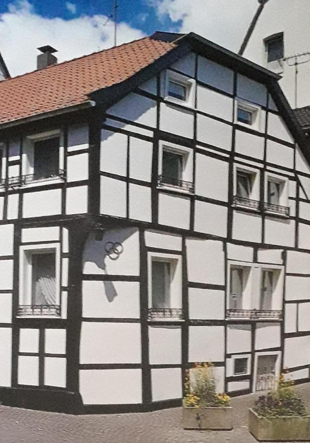 Historisch Uebernachten Brinkerplatz 3 Essen Eksteriør billede